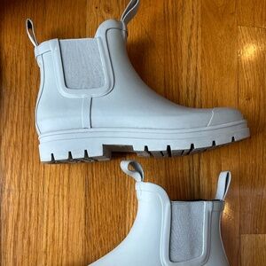 Everlane Rain Boots